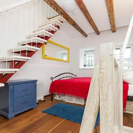 Appartement Charming Little House In Center *